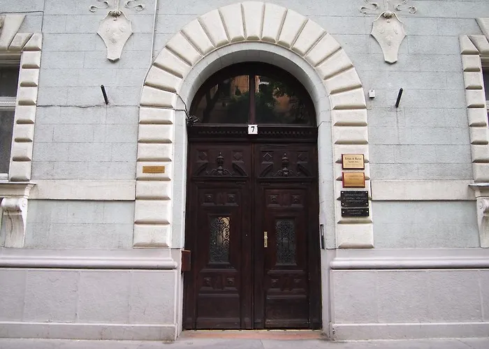 Sakuranbo - Pensionat Budapest